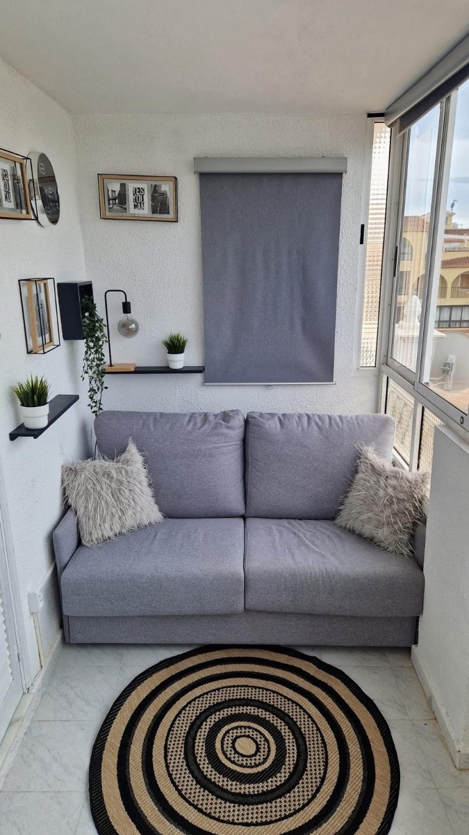 ShowFeedImage Apartment – Middle Floor Studio in Torrevieja