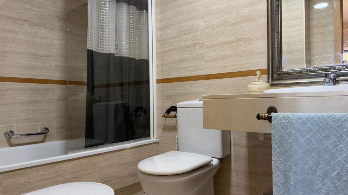 Apartment – Middle Floor Apartment in Villajoyosa