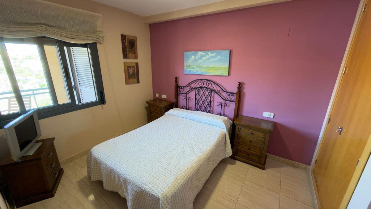 Apartment – Middle Floor Apartment in Villajoyosa