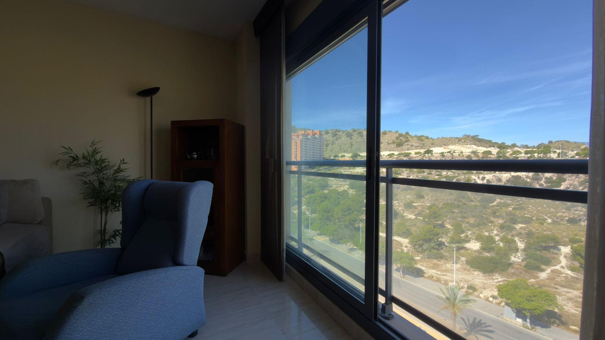 Apartment – Middle Floor Apartment in Villajoyosa