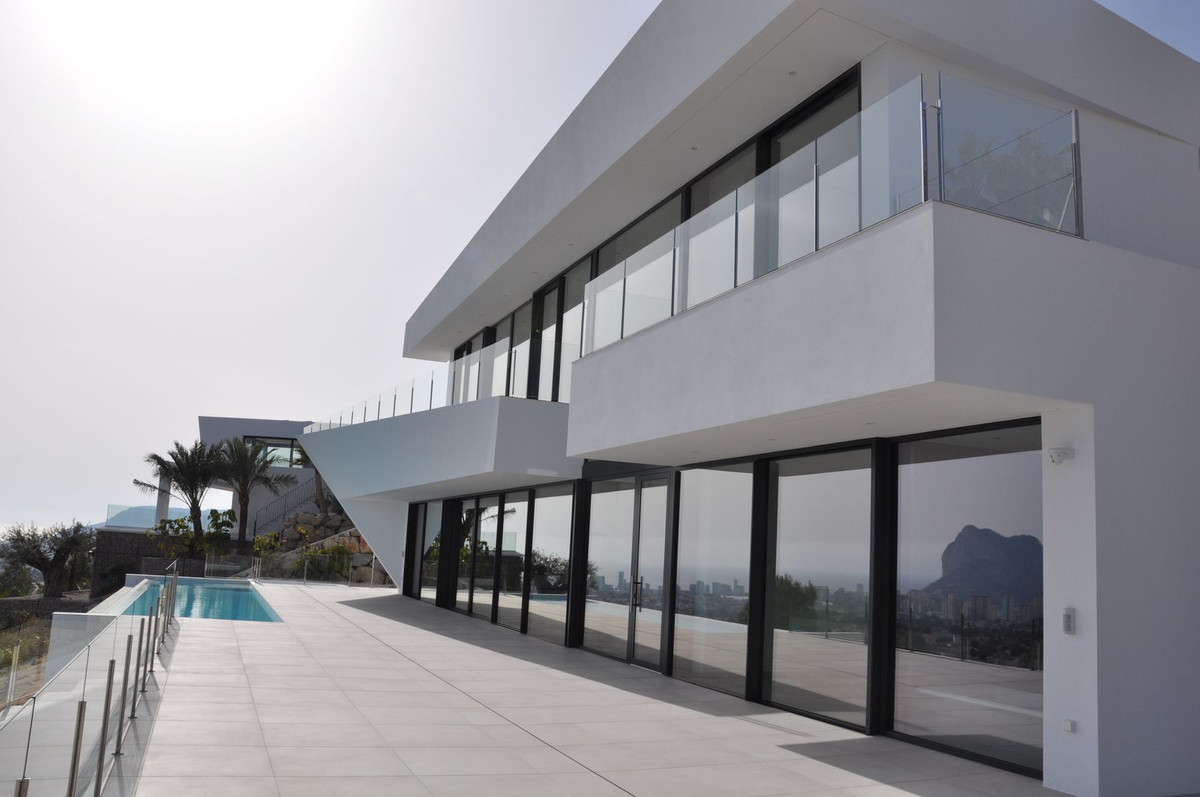 House – Detached Villa in Benissa