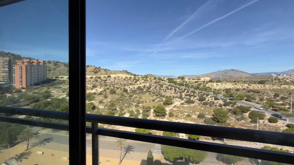Apartment – Middle Floor Apartment in Villajoyosa