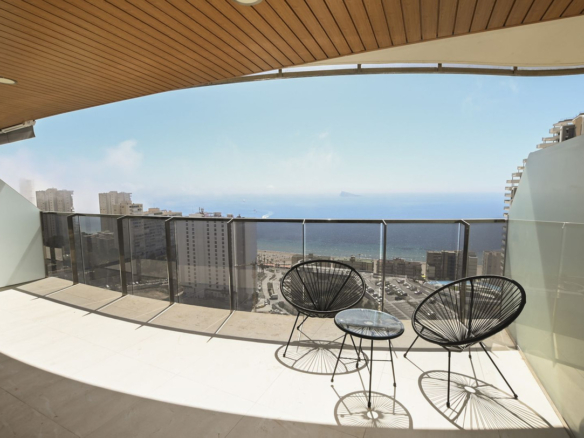 Apartment – Middle Floor Apartment in Benidorm
