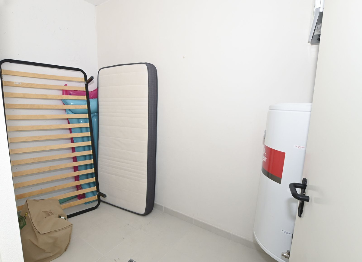 ShowFeedImage Apartment – Middle Floor Apartment in Benidorm