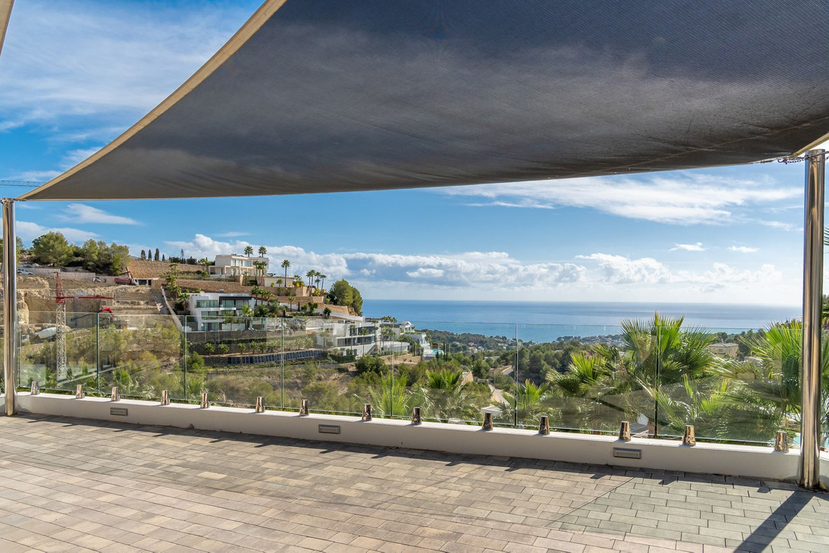 ShowFeedImage House – Detached Villa in Benissa