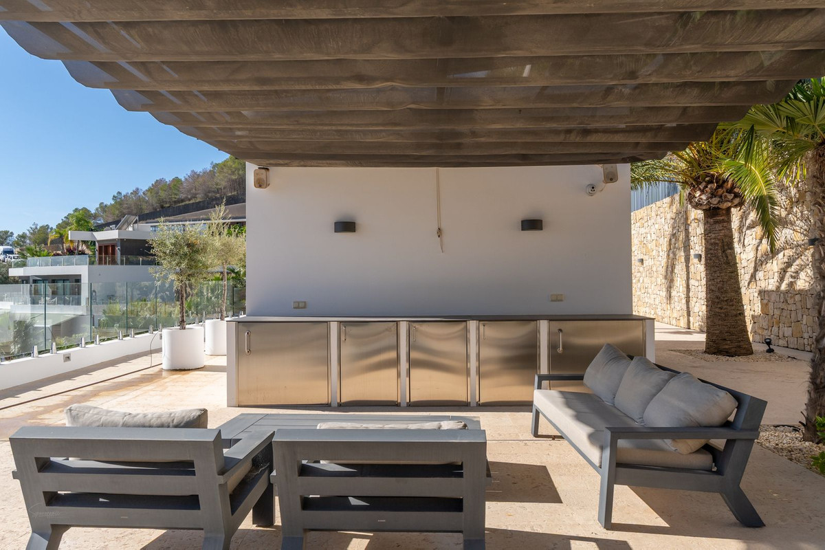 ShowFeedImage House – Detached Villa in Benissa