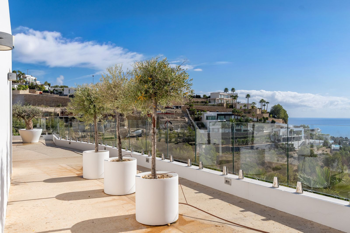 ShowFeedImage House – Detached Villa in Benissa