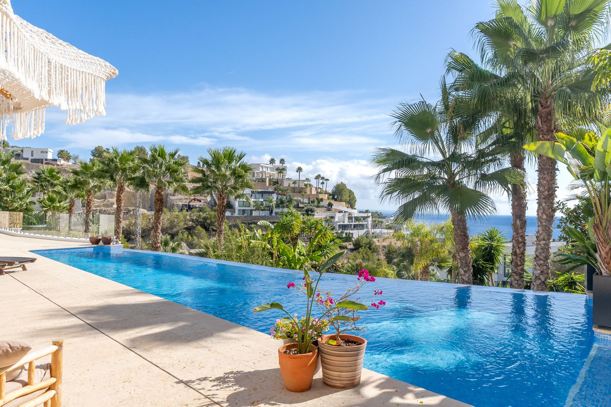 ShowFeedImage House – Detached Villa in Benissa