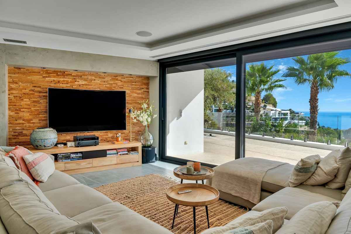 ShowFeedImage House – Detached Villa in Benissa