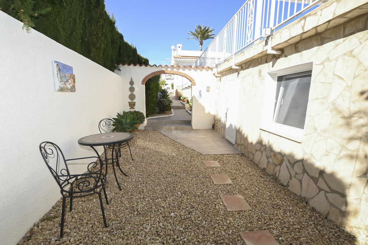 House – Detached Villa in La Nucia