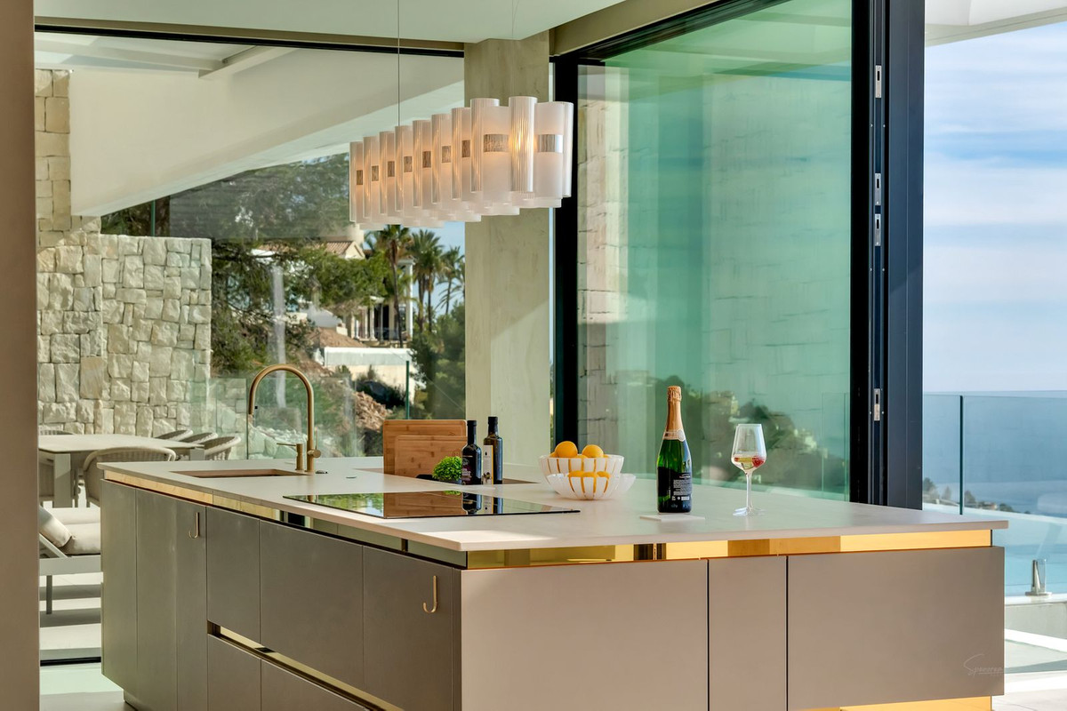 House – Detached Villa in Altea