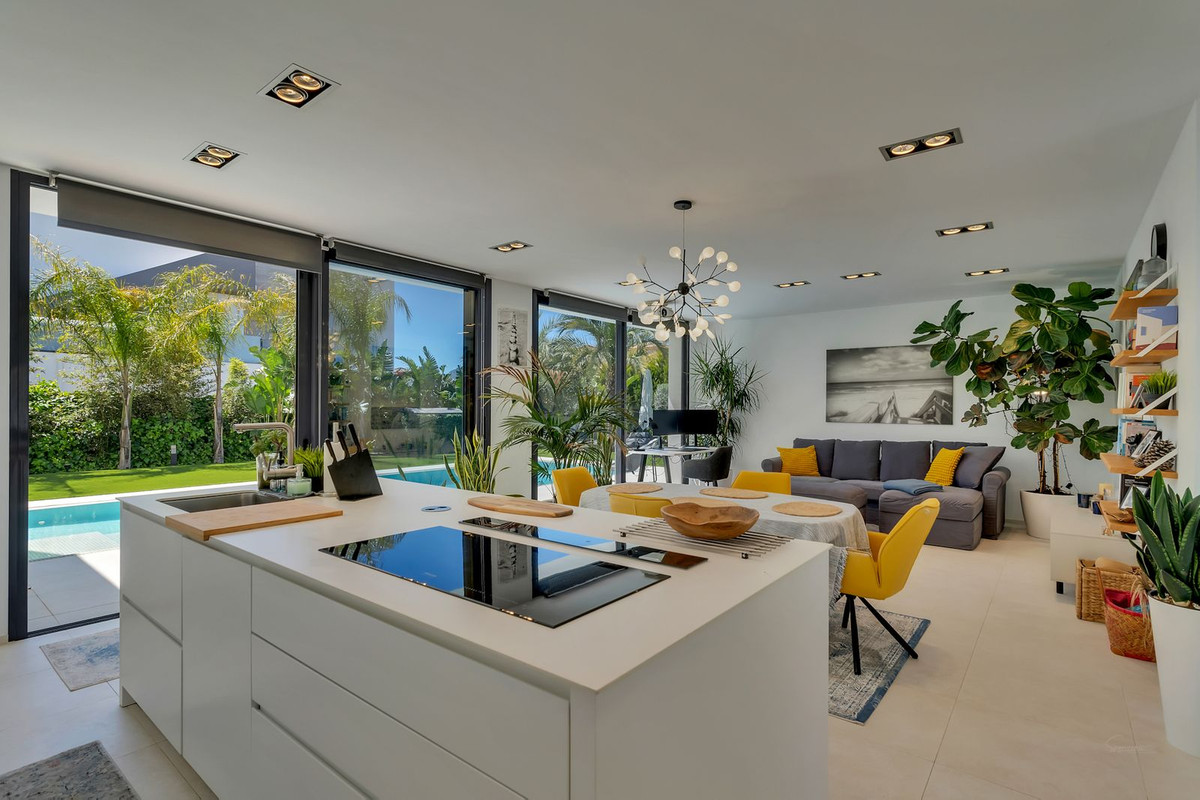 House – Detached Villa in Calpe
