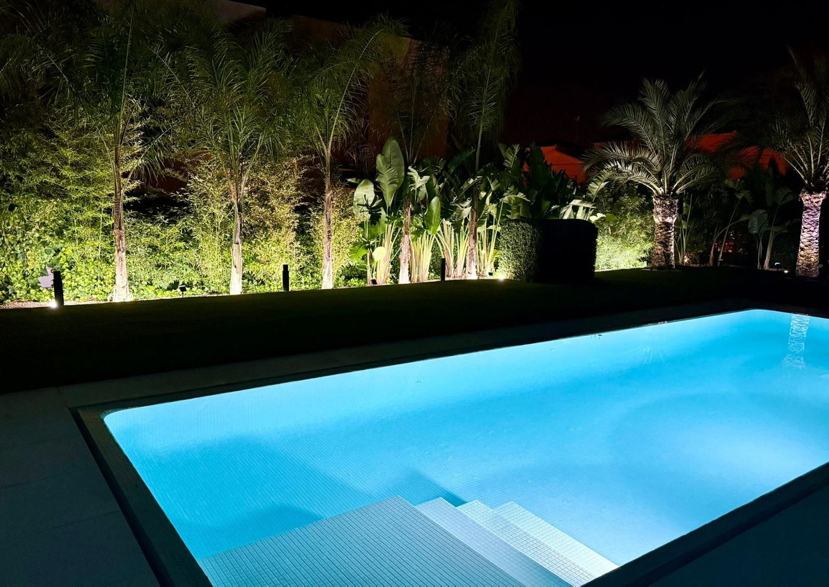 House – Detached Villa in Calpe