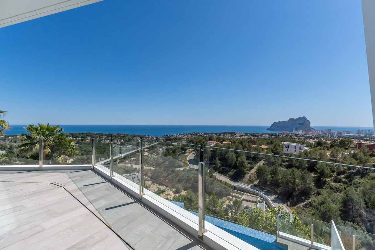 House – Detached Villa in Benissa