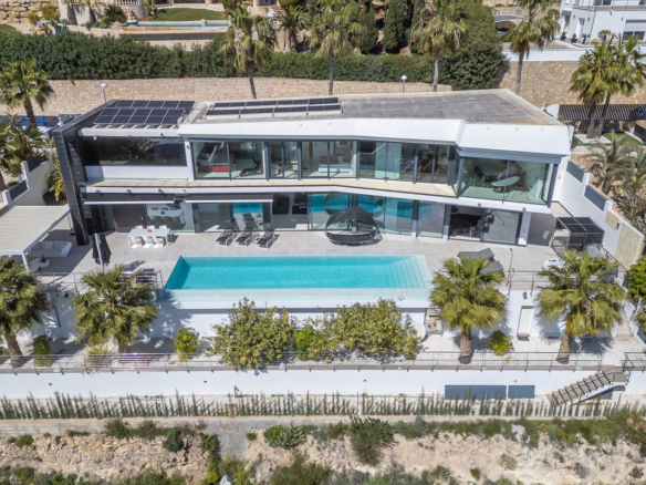 House – Detached Villa in Calpe