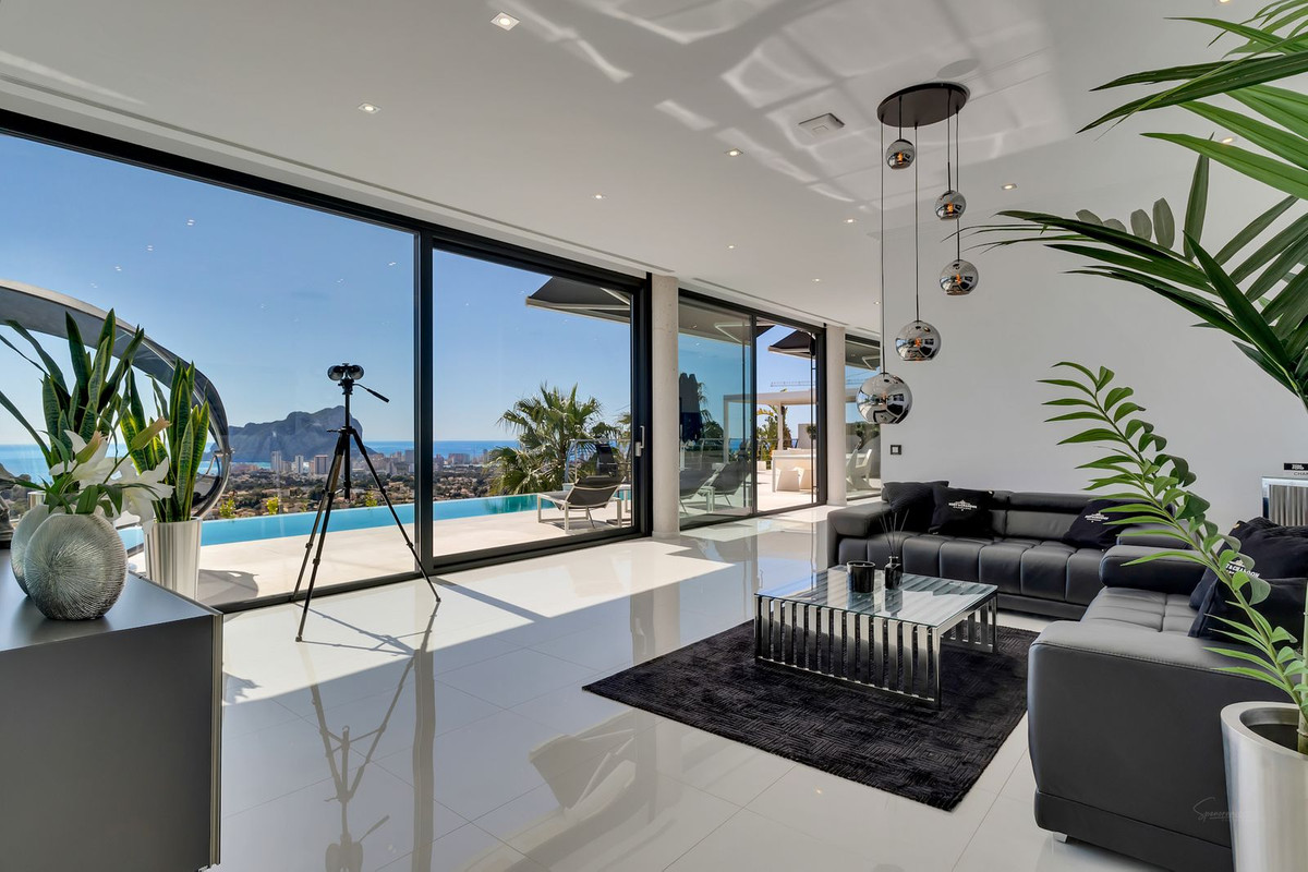 House – Detached Villa in Calpe