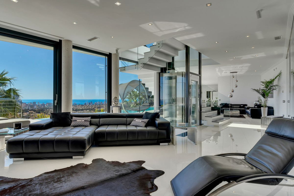House – Detached Villa in Calpe