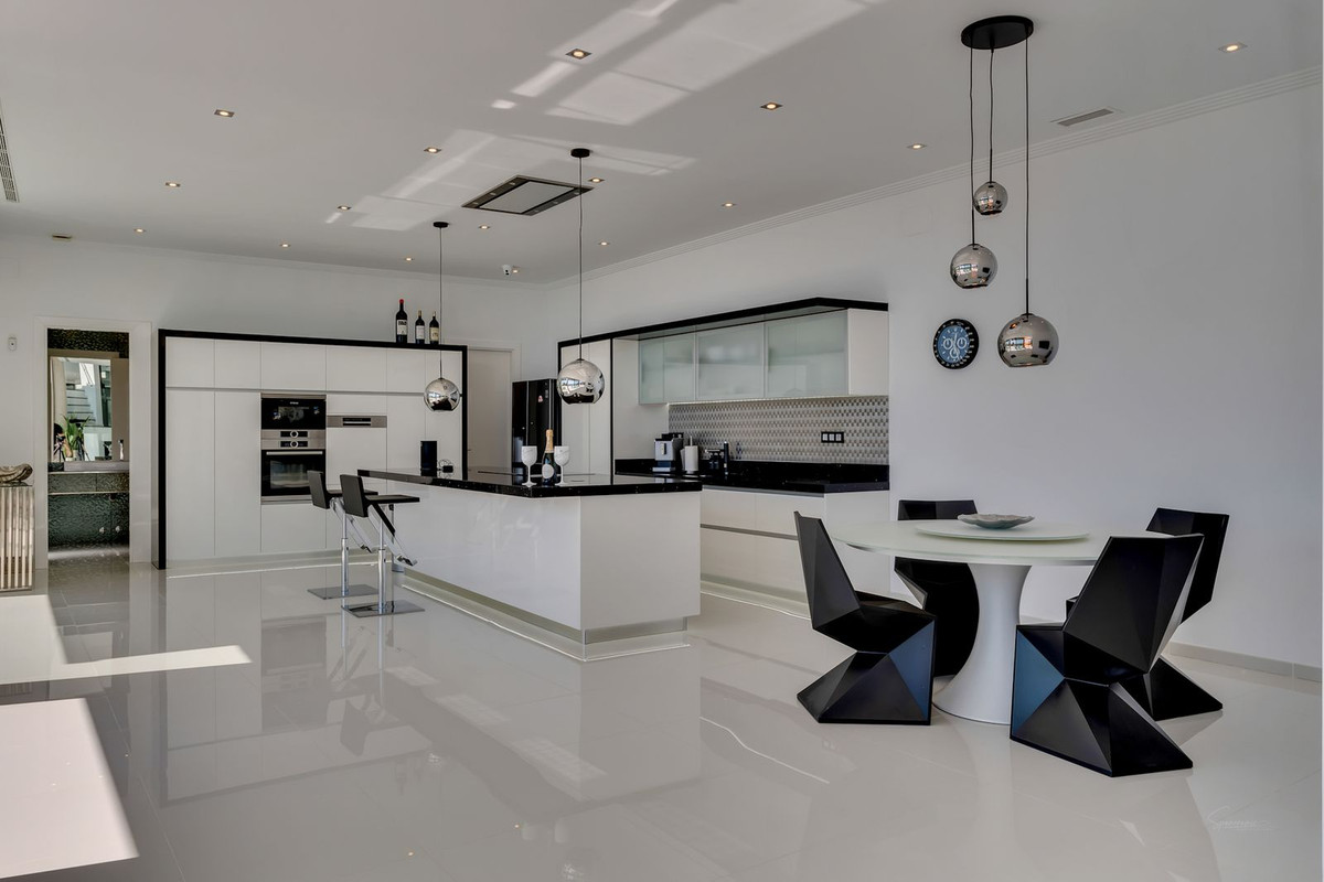 House – Detached Villa in Calpe
