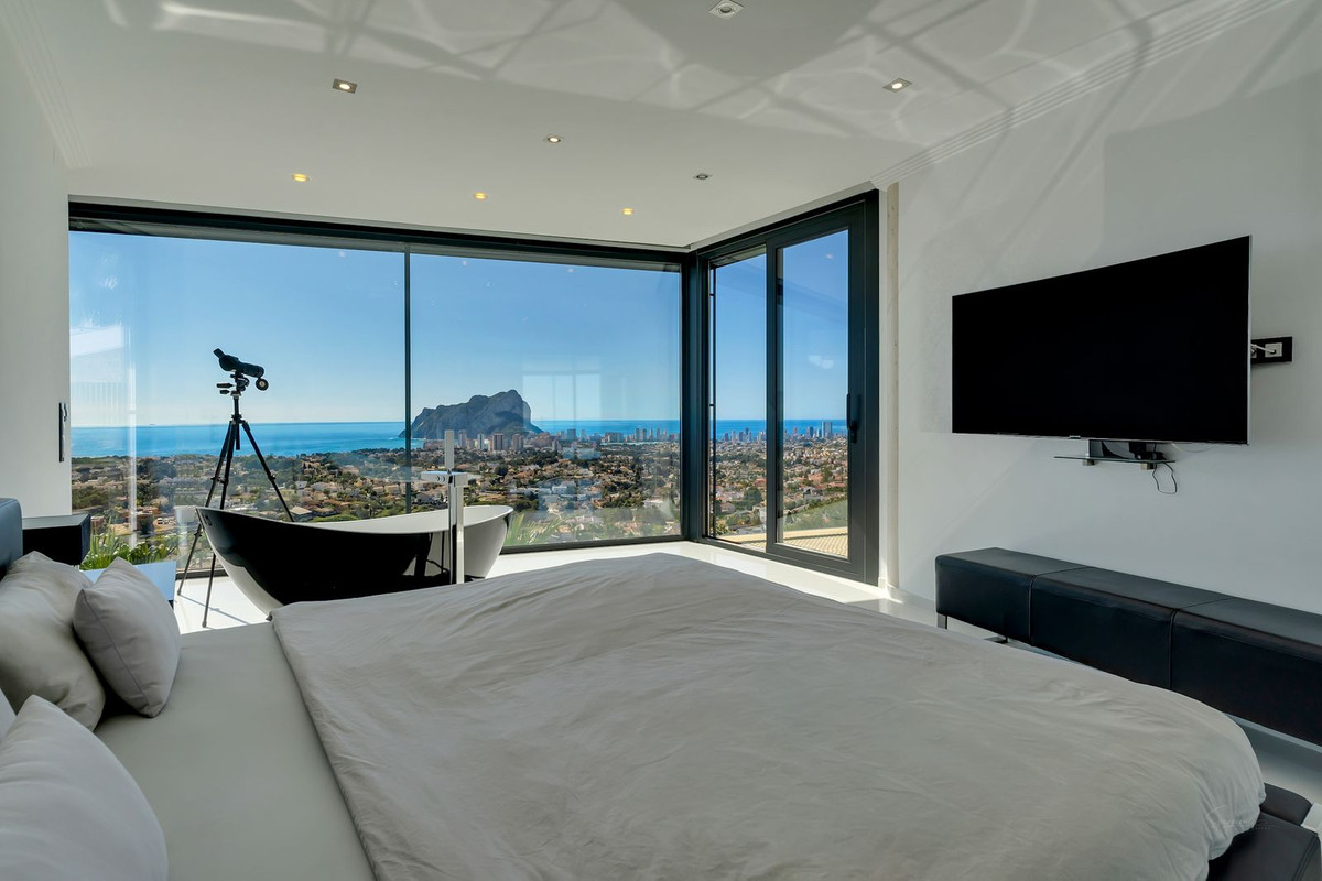 House – Detached Villa in Calpe