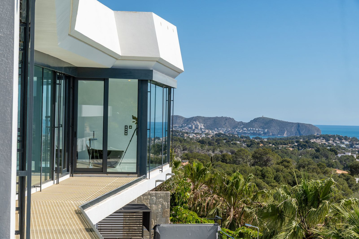 House – Detached Villa in Calpe