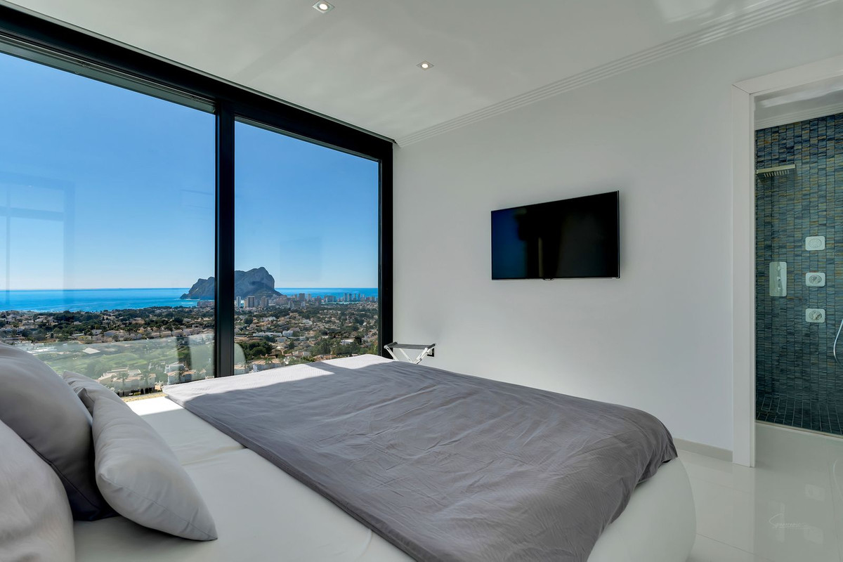 House – Detached Villa in Calpe