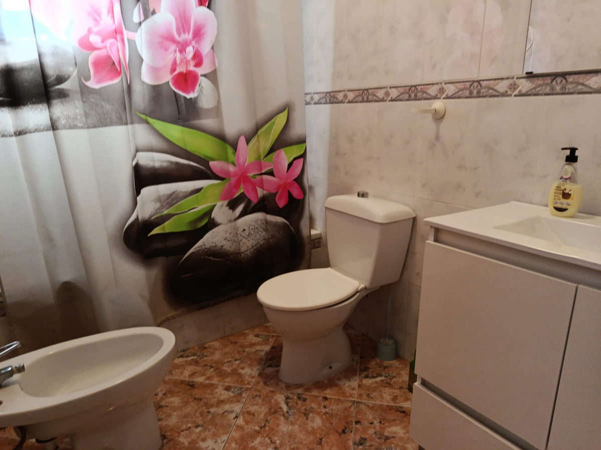House – Detached Villa in Elche