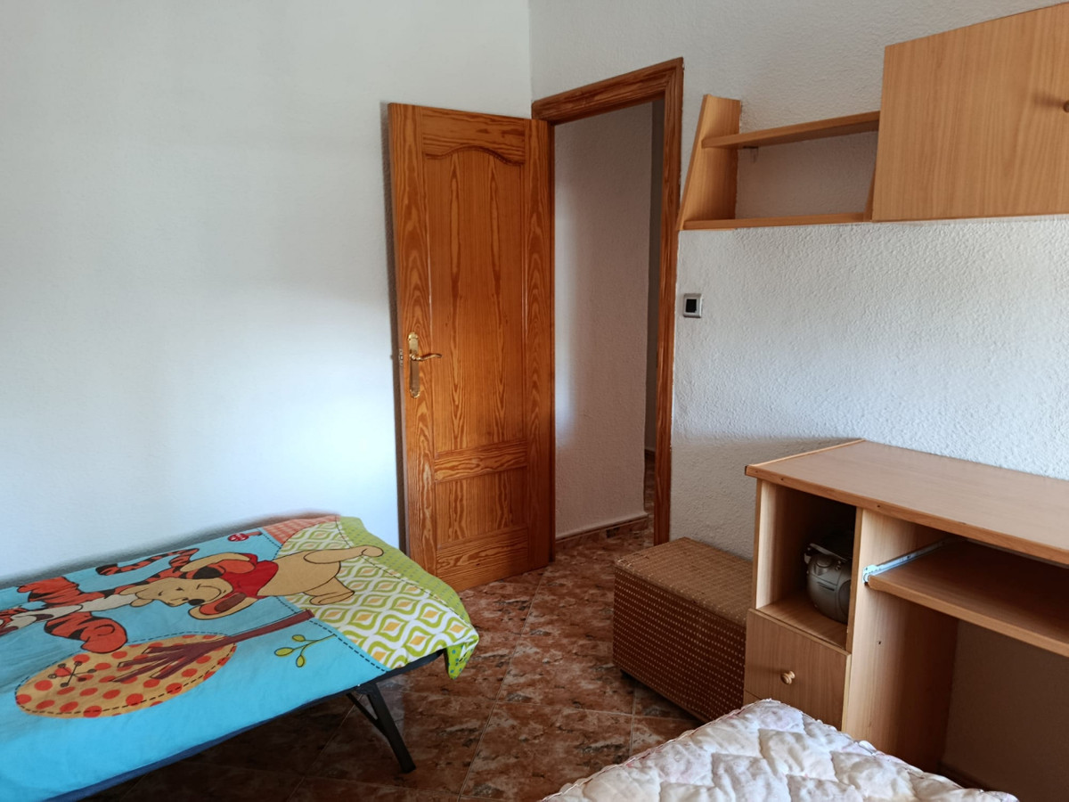 House – Detached Villa in Elche