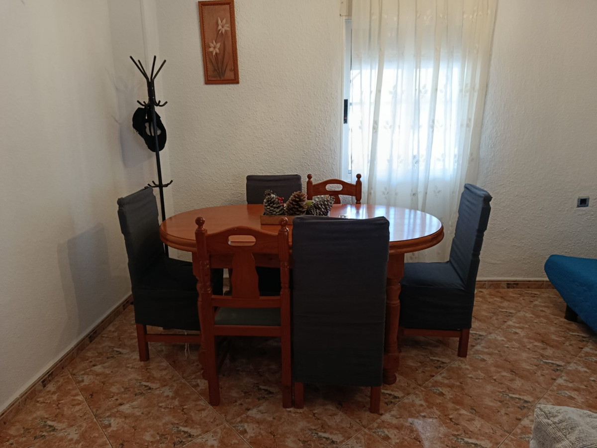 House – Detached Villa in Elche