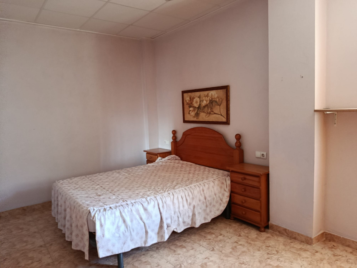 House – Detached Villa in Elche