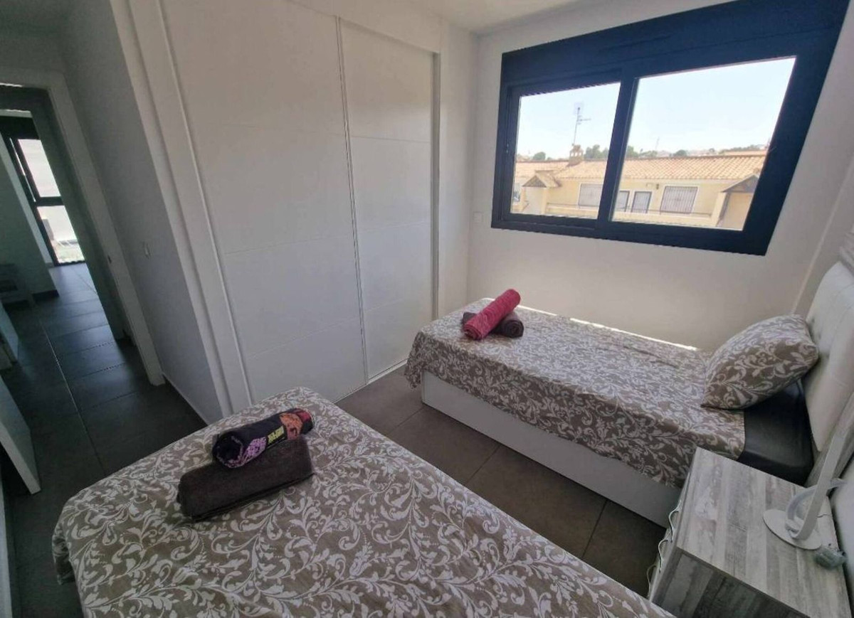 ShowFeedImage Apartment – Middle Floor Apartment in Orihuela