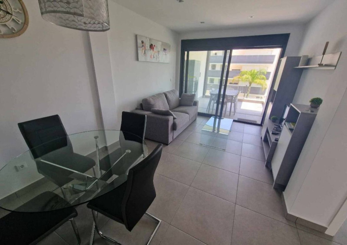 ShowFeedImage Apartment – Middle Floor Apartment in Orihuela