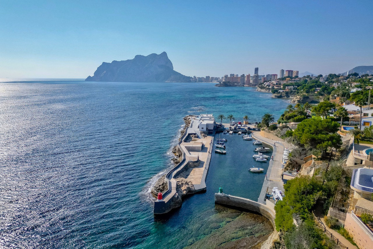 House – Detached Villa in Calpe