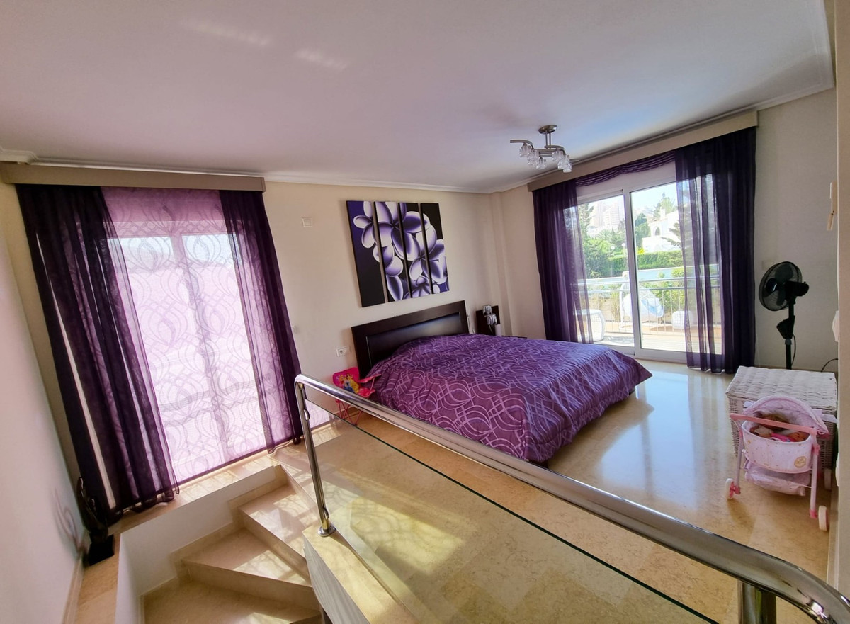 ShowFeedImage House – Detached Villa in Torrevieja
