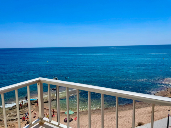 Apartment – Middle Floor Apartment in Torrevieja