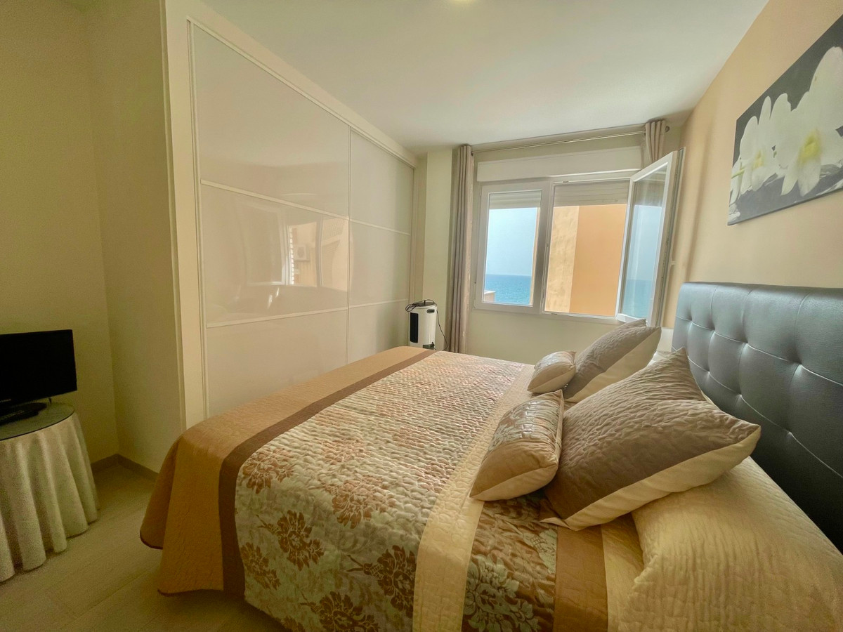ShowFeedImage Apartment – Middle Floor Apartment in Torrevieja