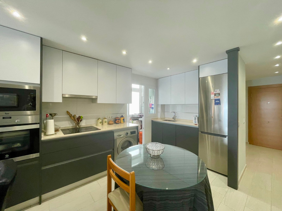 ShowFeedImage Apartment – Middle Floor Apartment in Torrevieja