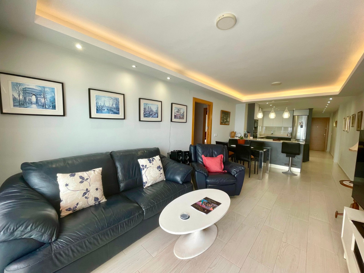 ShowFeedImage Apartment – Middle Floor Apartment in Torrevieja