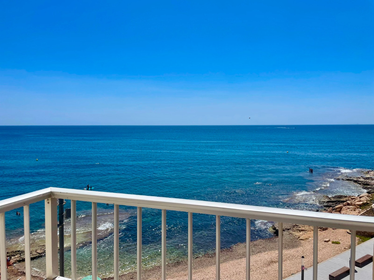 ShowFeedImage Apartment – Middle Floor Apartment in Torrevieja