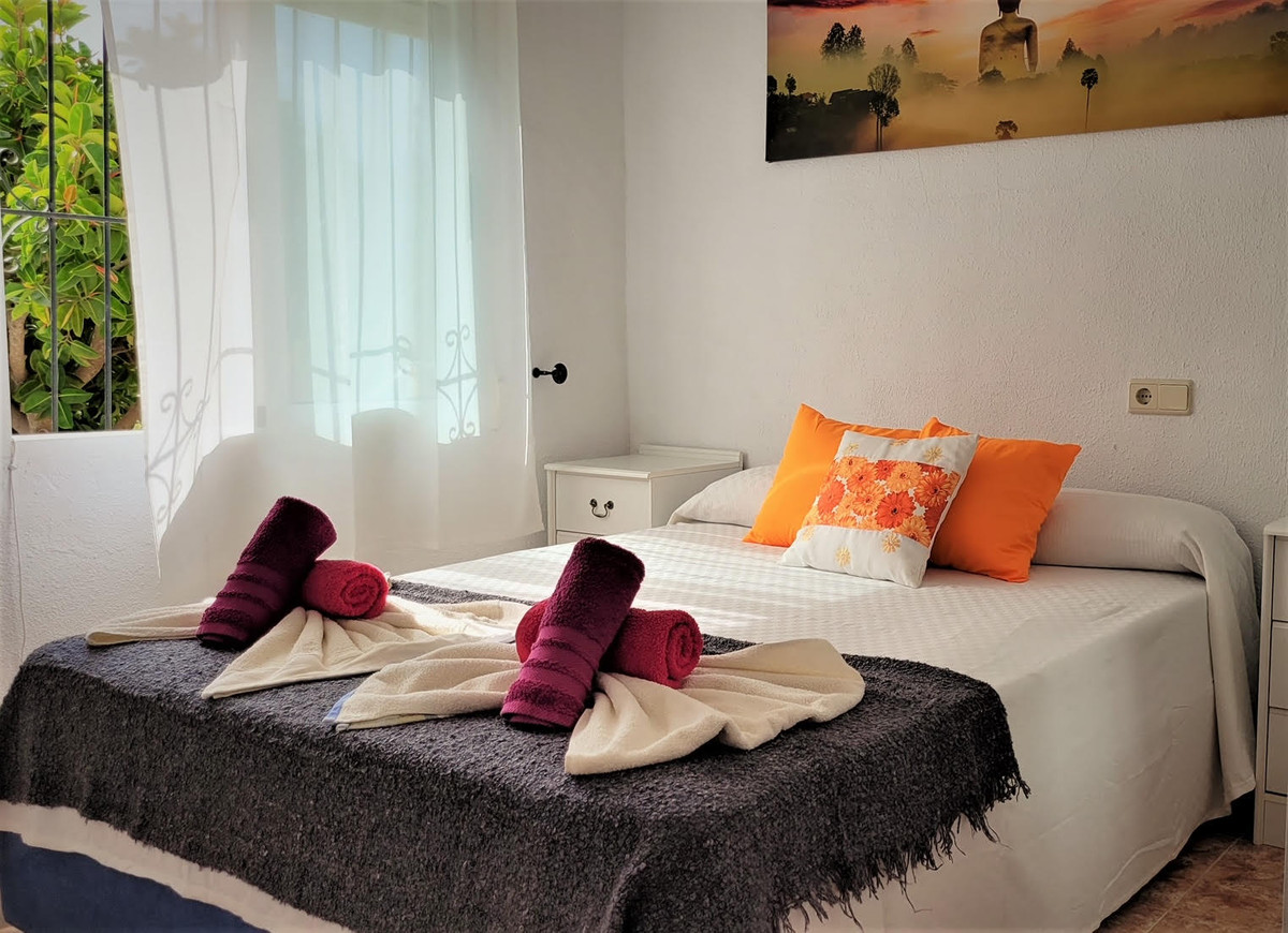 House – Detached Villa in Torrevieja