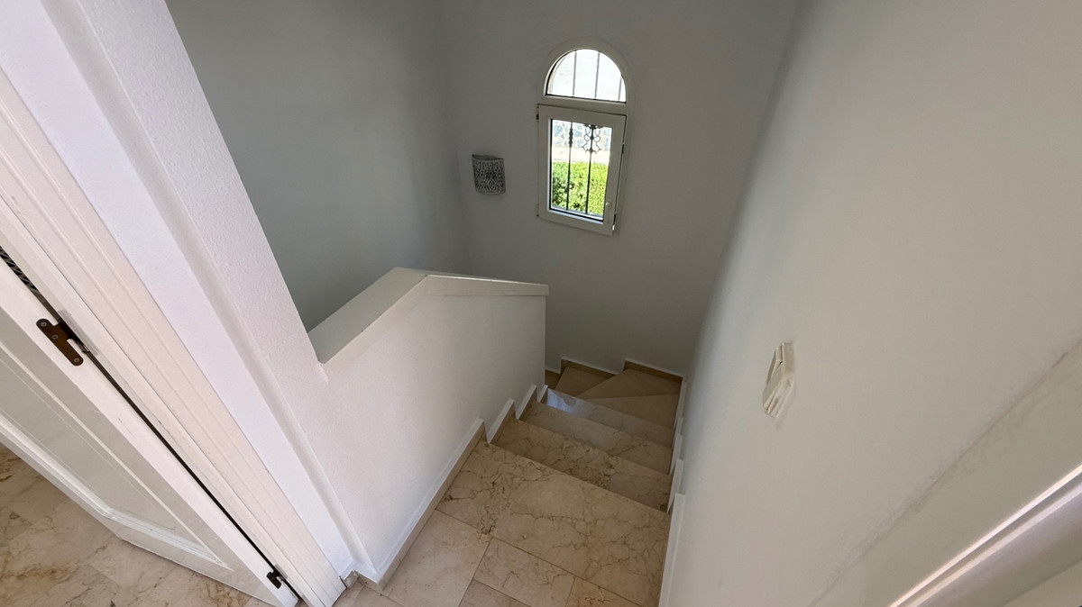 ShowFeedImage House – Detached Villa in Orihuela