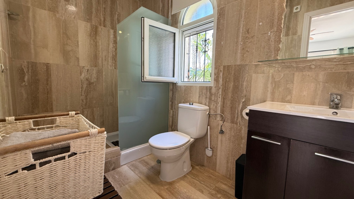 ShowFeedImage House – Detached Villa in Orihuela