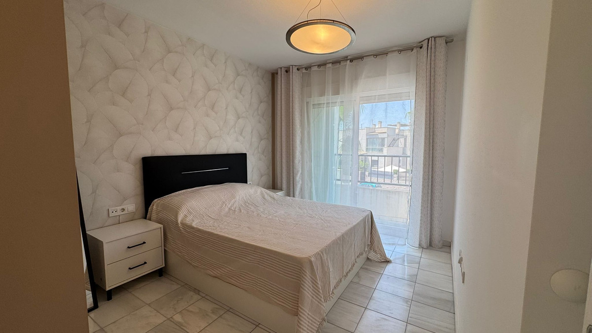 ShowFeedImage House – Townhouse in Torrevieja