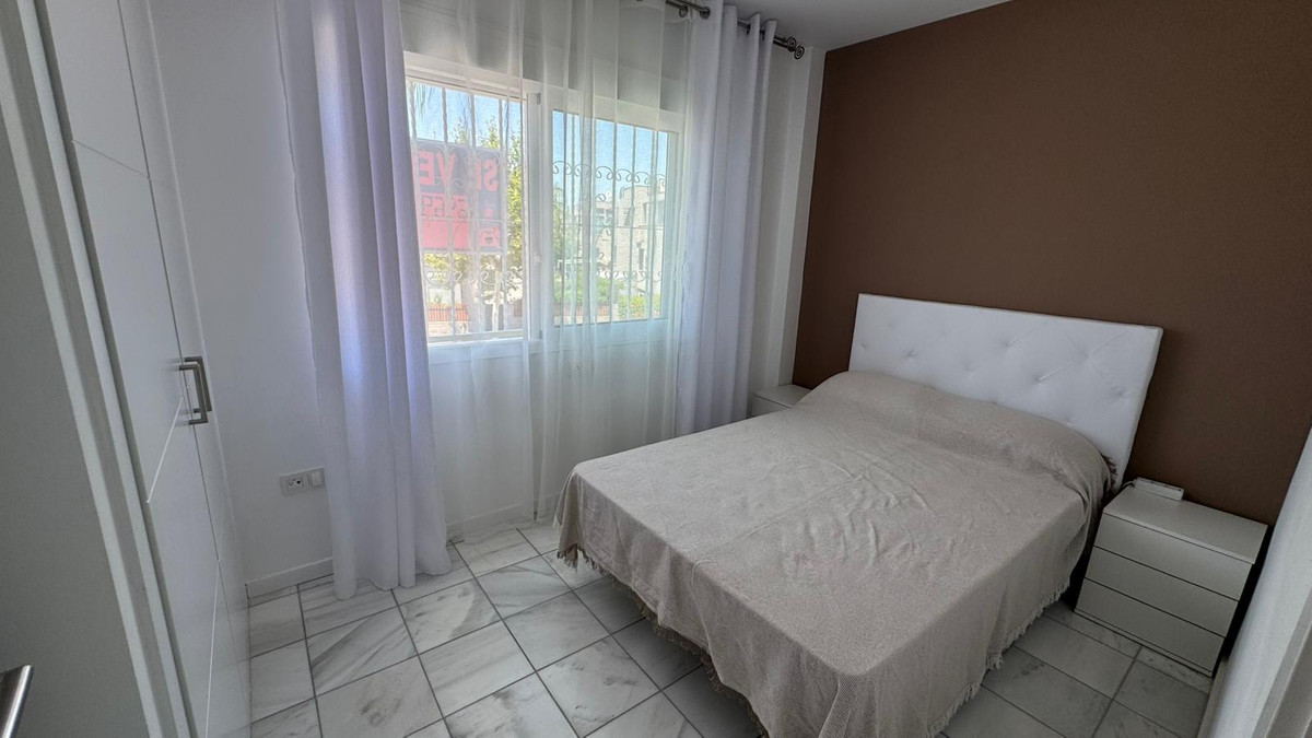 ShowFeedImage House – Townhouse in Torrevieja