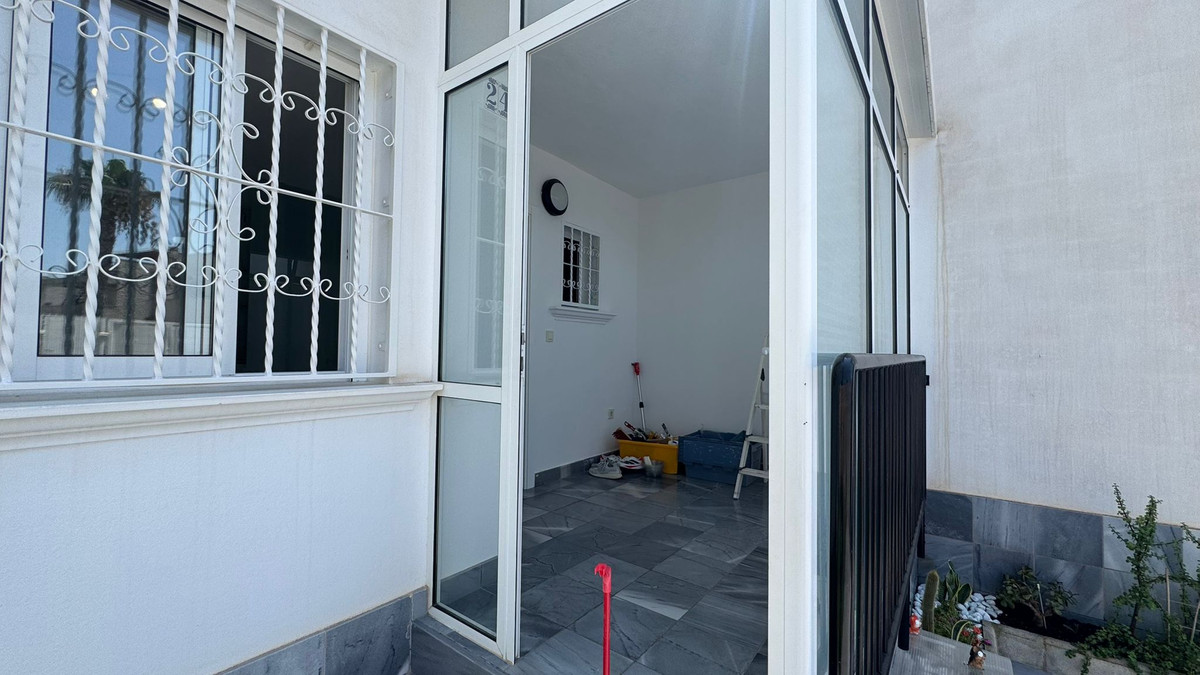 ShowFeedImage House – Townhouse in Torrevieja