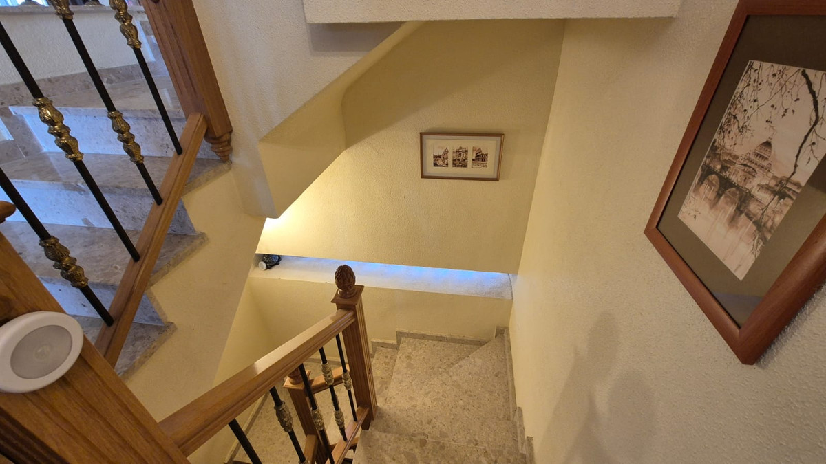 ShowFeedImage House – Detached Villa in Orihuela