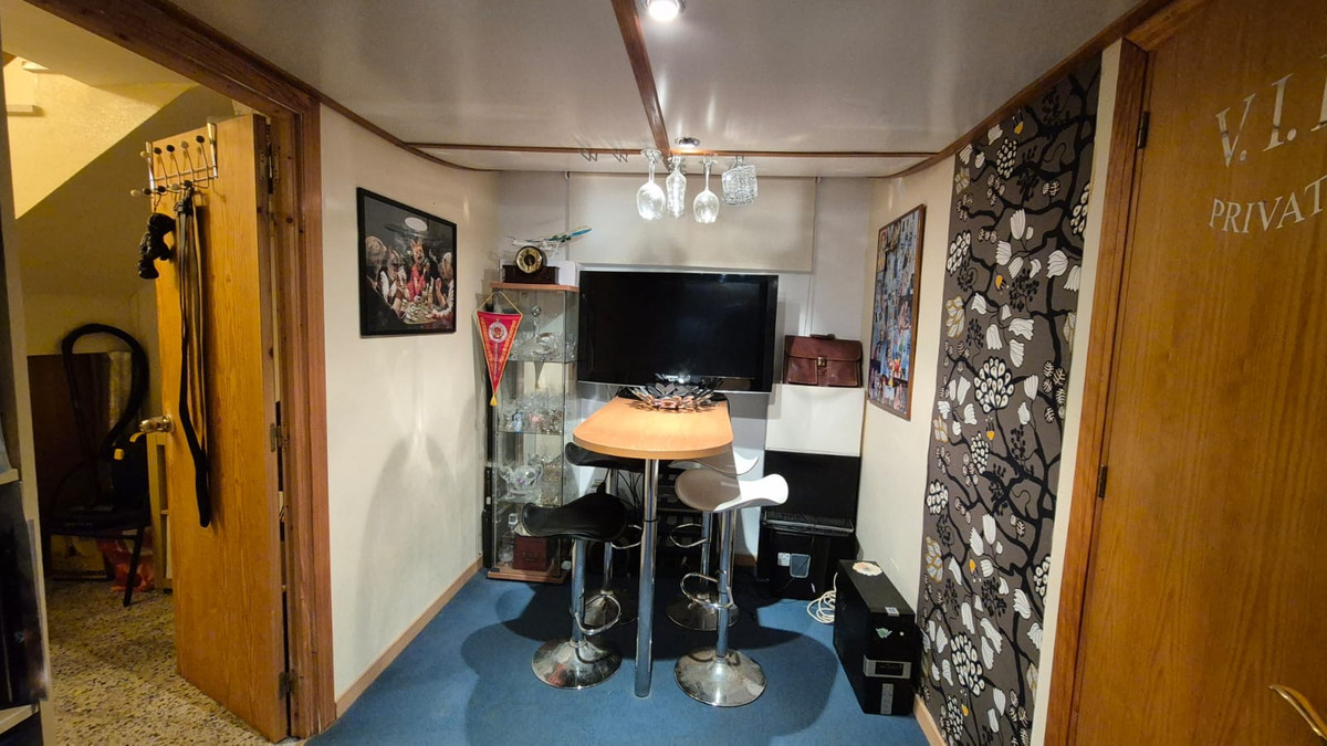 ShowFeedImage House – Detached Villa in Orihuela