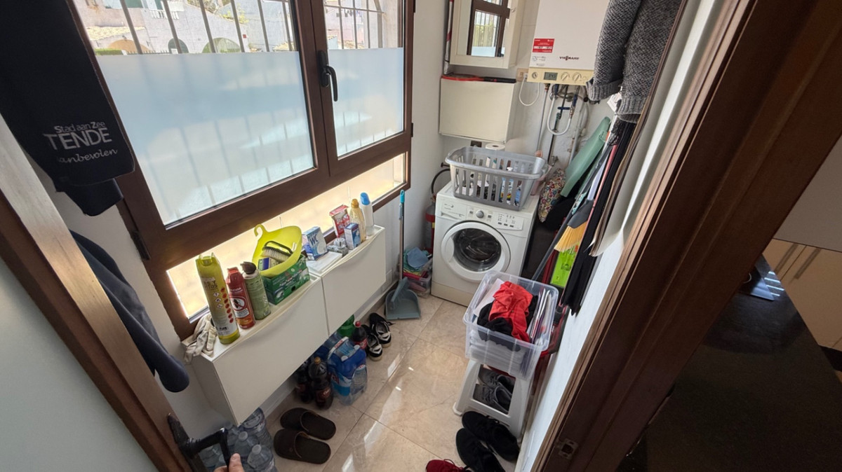ShowFeedImage House – Detached Villa in Orihuela