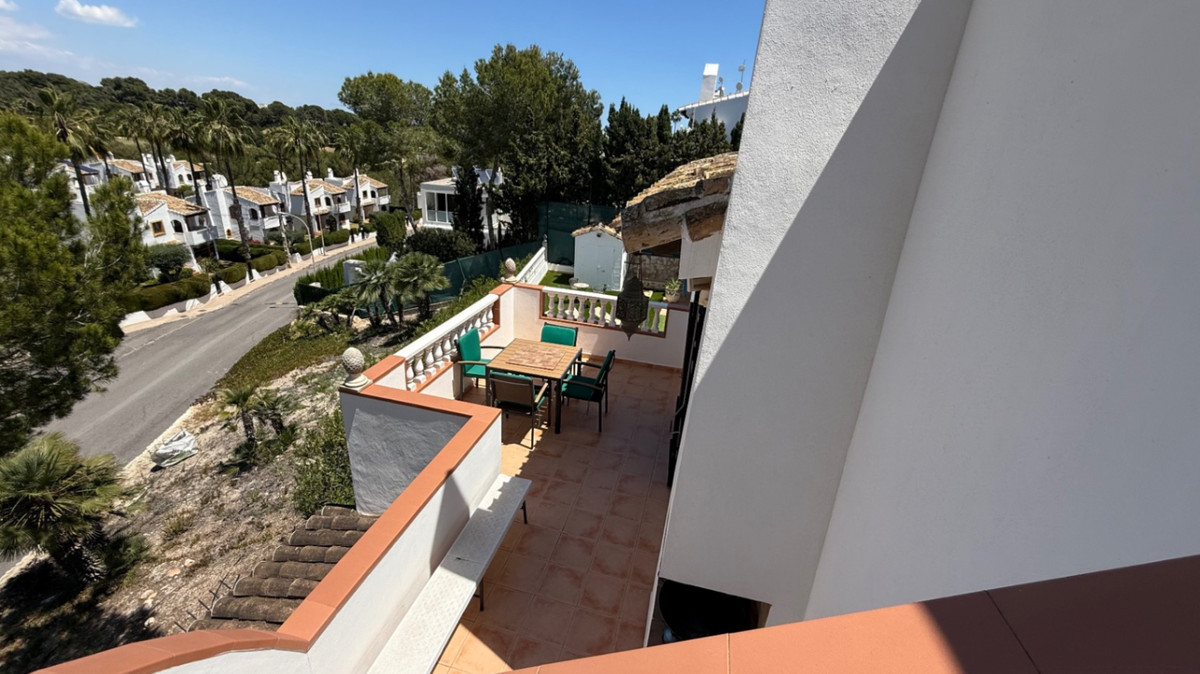 ShowFeedImage House – Detached Villa in Orihuela