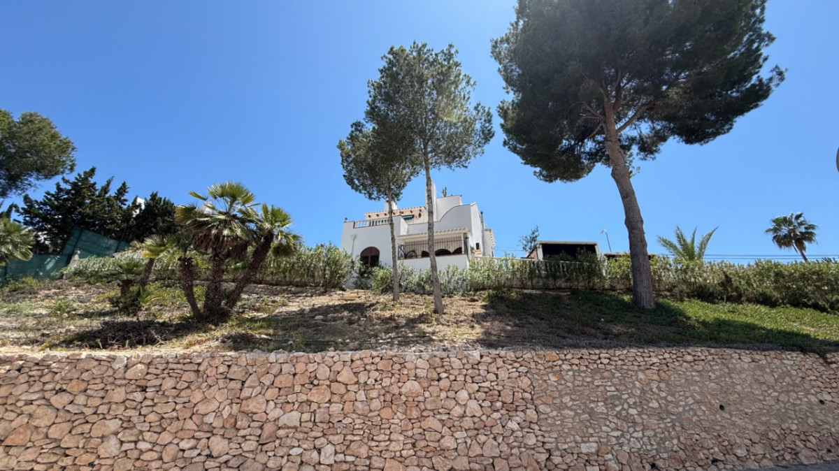 ShowFeedImage House – Detached Villa in Orihuela