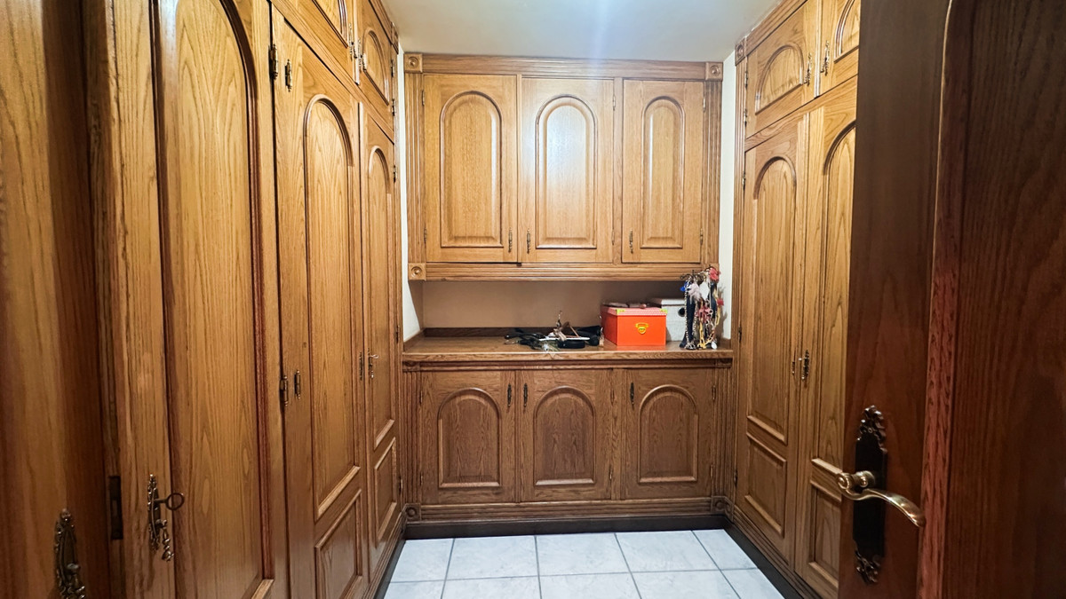 House – Detached Villa in Torrevieja